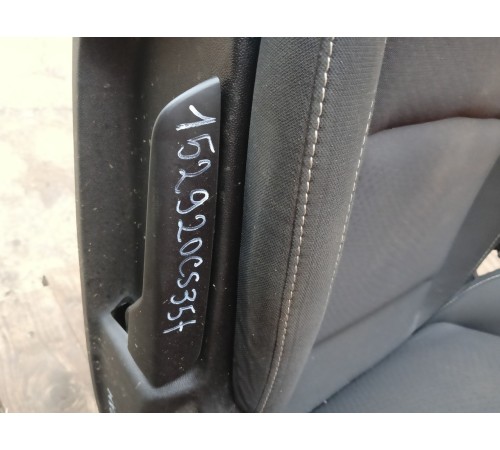 Сиденье переднее левое