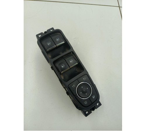 Блок управления стеклоподъемниками