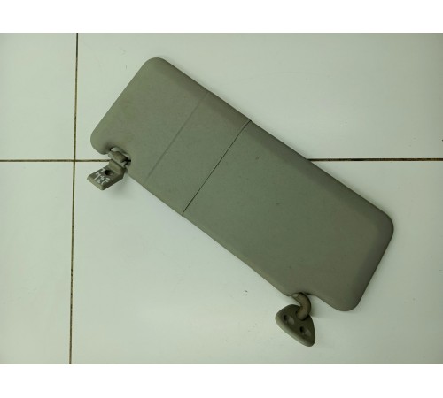 Козырек солнцезащитный левый