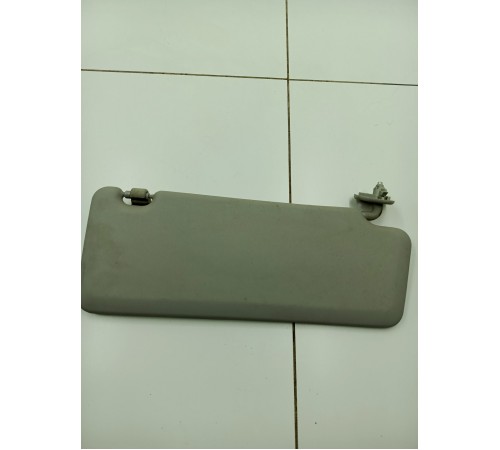 Козырек солнцезащитный левый