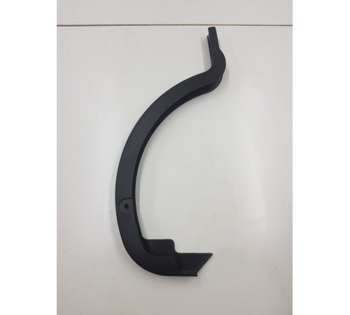 Накладка петли багажника правая