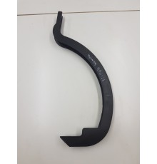 Накладка петли багажника правая