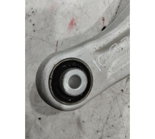 Рычаг подвески(задний правый)