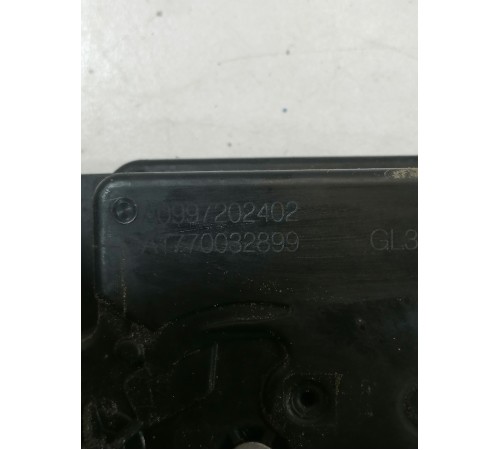 Замок двери передний правый