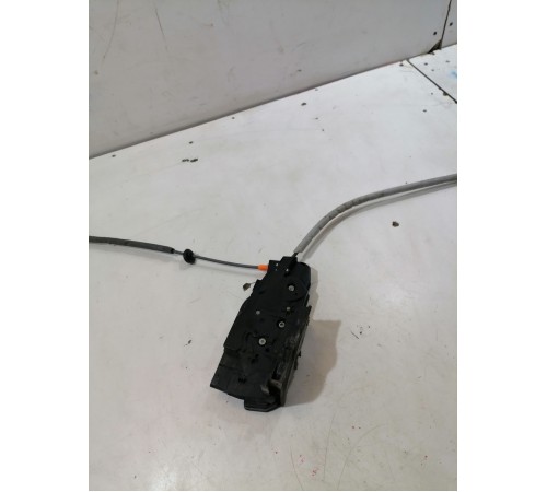 Замок двери передний правый