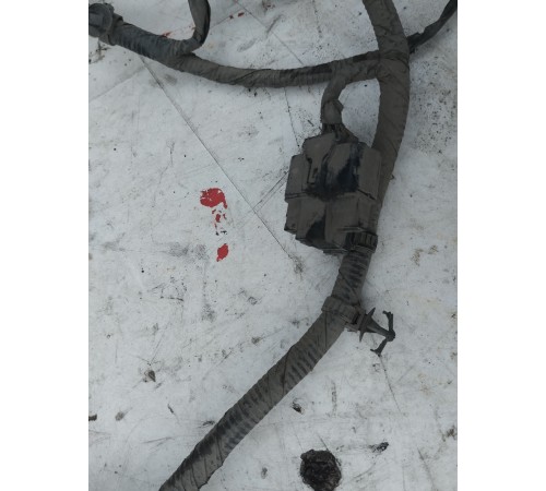 Электропроводка заднего бампера