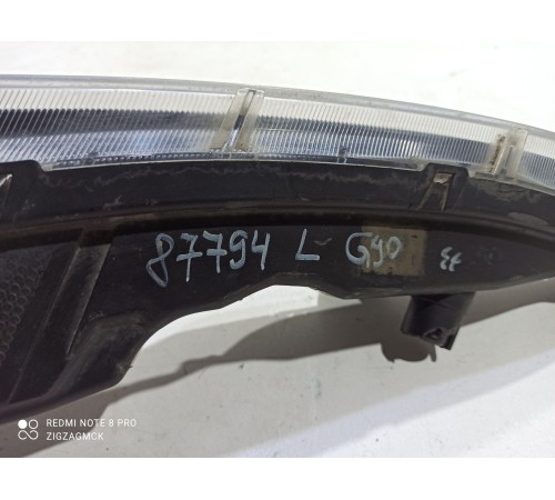 Фонарь дневного ходового огня передний левый