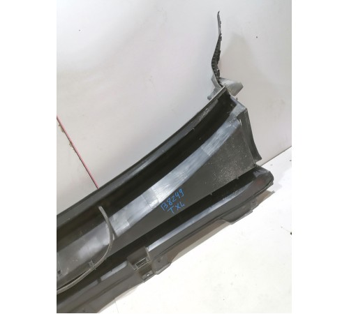 Жабо лобового стекла