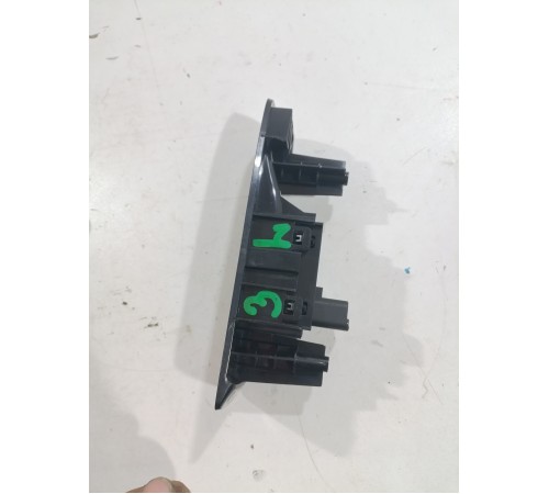 Кнопка стеклоподъемника задняя левая