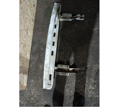 Усилитель бампера задний