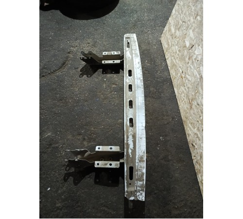 Усилитель бампера задний