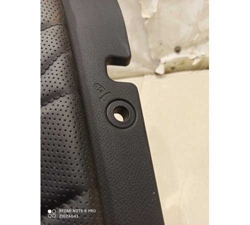 Обшивка двери(задняя правая)