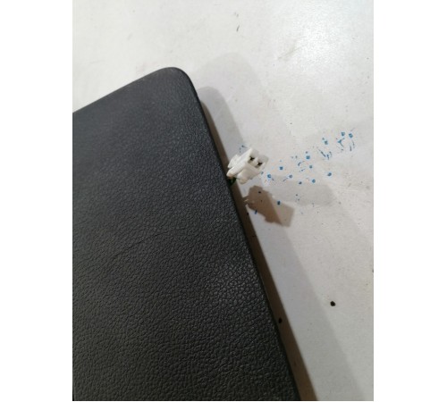 Крышка блока предохранителей салона