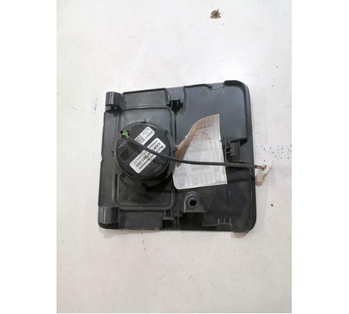 Крышка блока предохранителей салона