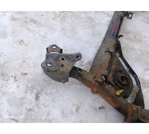 Балка подвески (подрамник) задняя в сборе