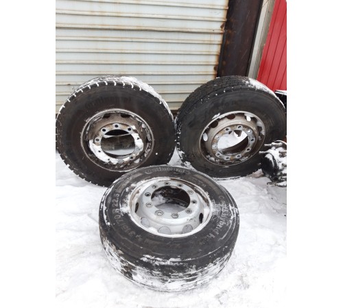 Комплект колес 315/70/R22.5