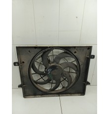 Диффузор радиаторов с вентилятором охлаждения двигателя