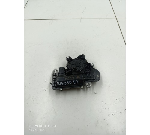 Доводчик крышки багажника