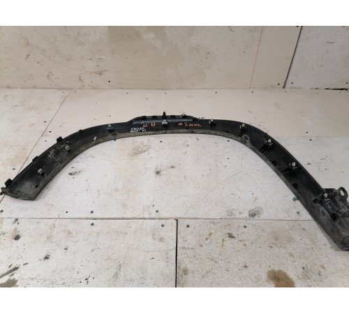 Молдинг крыла передний правый