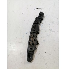 Кронштейн переднего бампера правый