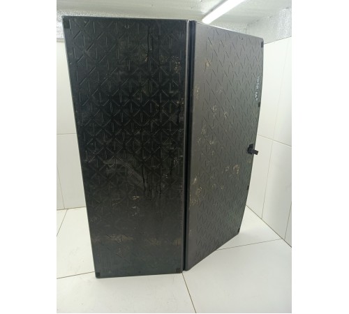 Пол багажника