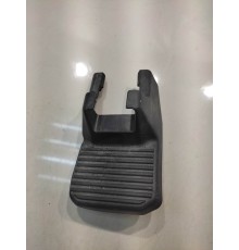 Заглушка крепления сиденья(передняя левая)