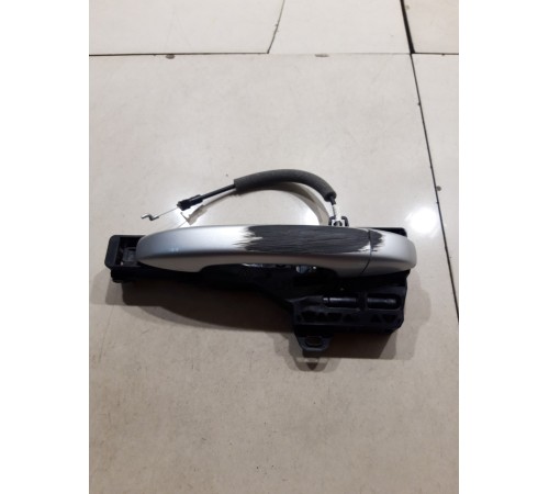 Ручка двери (задняя левая внешняя)