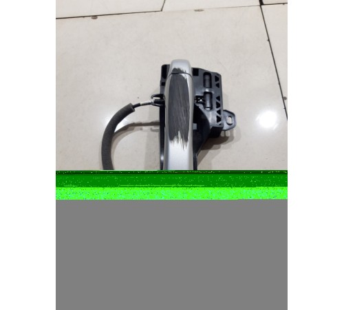 Ручка двери (задняя левая внешняя)