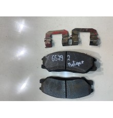 Тормозные колодки (передние)