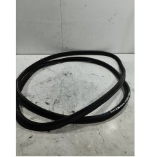 Уплотнитель багажника