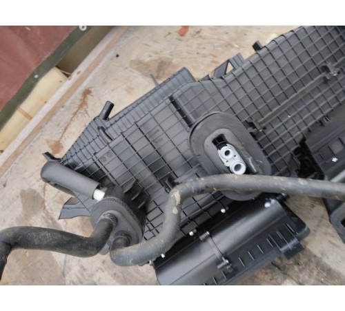 Корпус отопителя (печки)