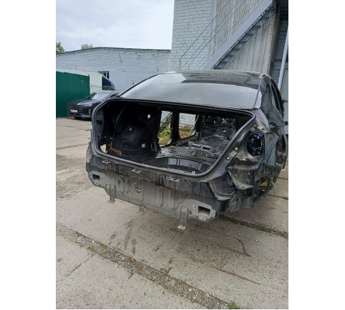 Задняя панель кузова