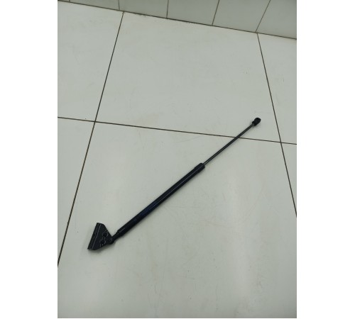 Амортизатор двери багажника правый