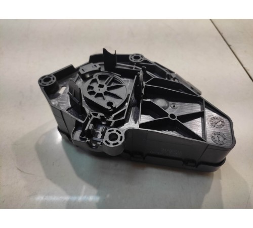 Блок управления дверью багажника