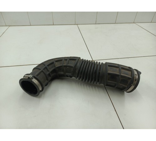 Патрубок воздушного фильтра