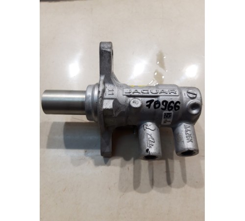 Главный тормозной цилиндр