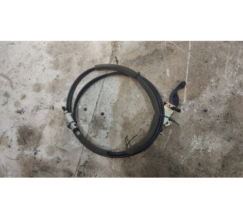 Трос лючка бензобака