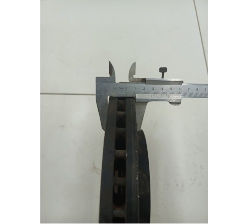 Диск тормозной передний 