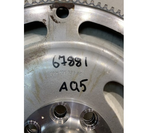 Маховик двигателя