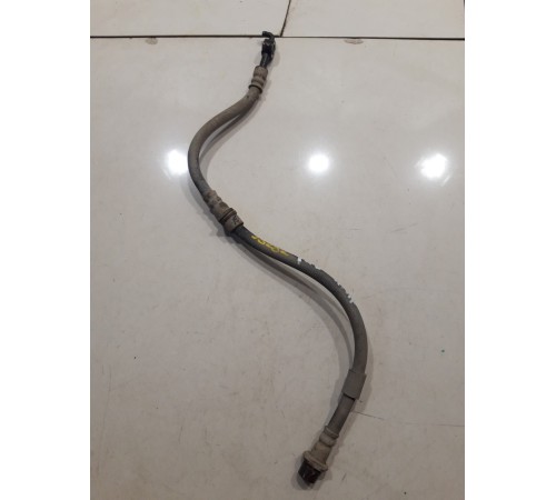 Тормозной шланг(передний правый)