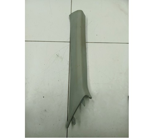 Накладка стойки лобового стекла