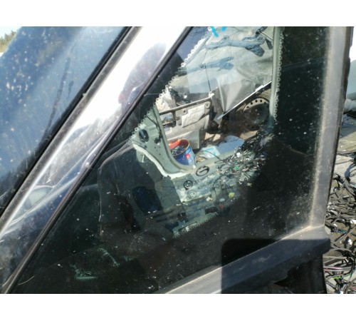 Стекло кузовное глухое, переднее левое