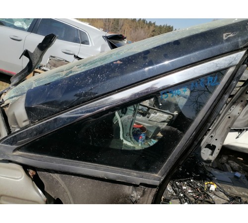 Стекло кузовное глухое, переднее левое