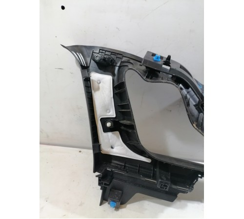 Обшивка стойки задняя левая