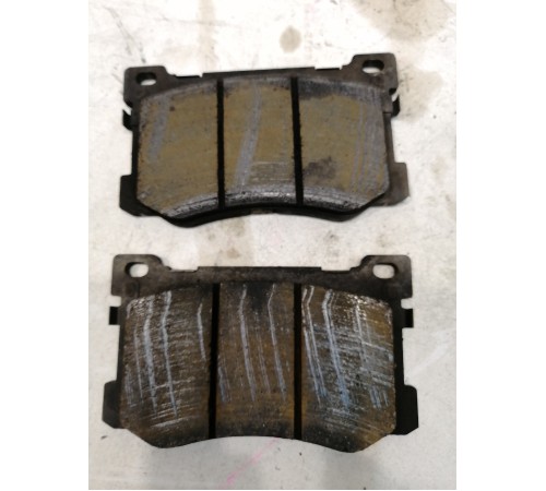 Колодки тормозные передние износ 20%