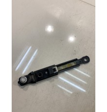 Регулятор высоты ремня безопасности (левый)