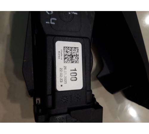 Педаль акселератора