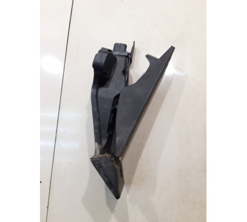 Педаль акселератора