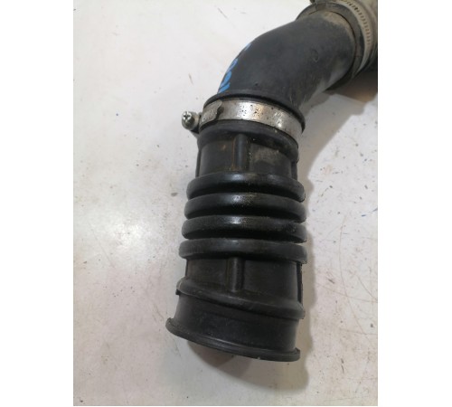 Патрубок воздушного фильтра