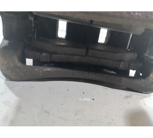 Суппорт передний левый